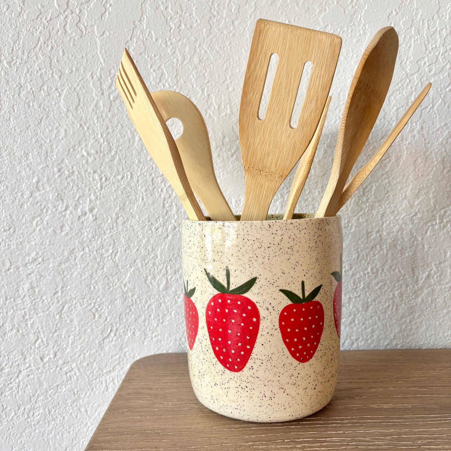 Strawberry Utensil Crock - Border