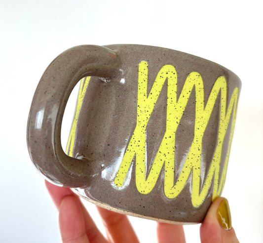 Criss Cross Mug GRAY