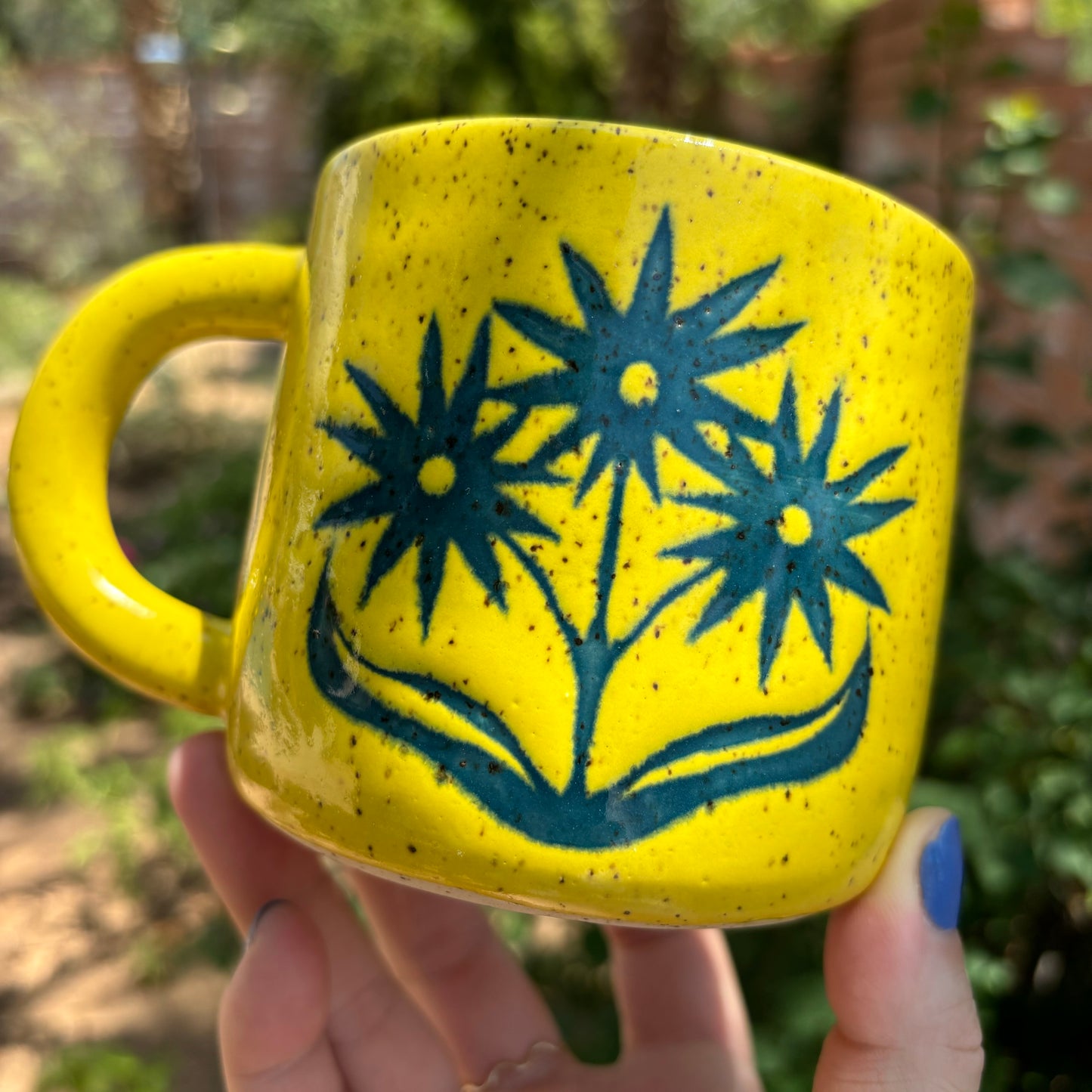 Triplet Flower Mug - YELLOW